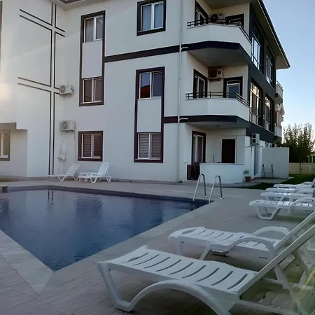 Appartamento Oznur House *
